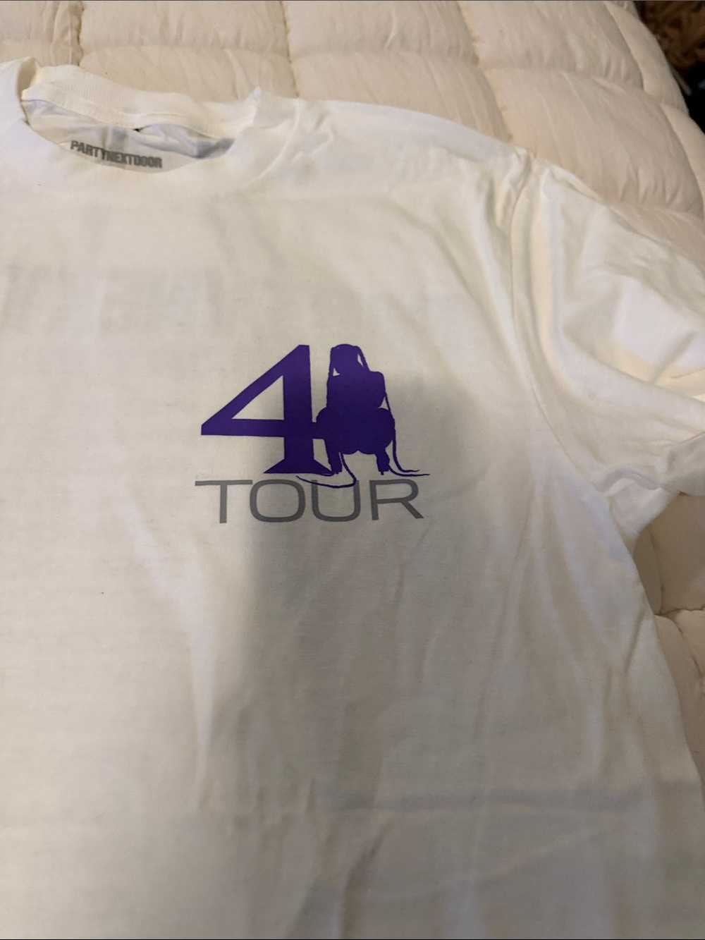 4 Tour Graphic Tee - White party next store size M